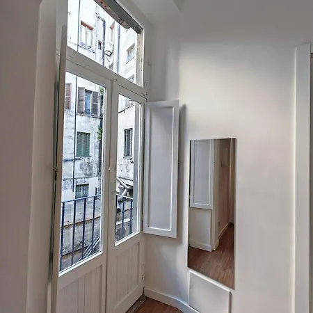 ゲストハウス Forum 4*