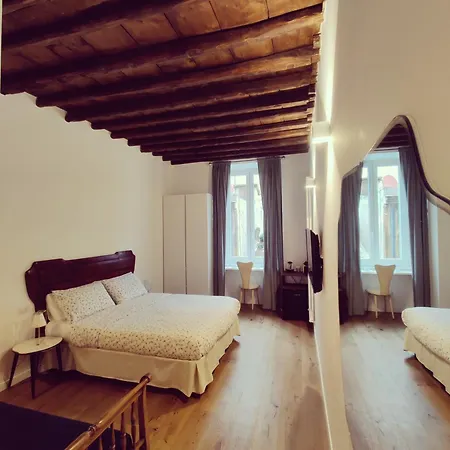 ゲストハウス Forum 4*