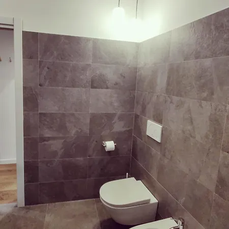 ゲストハウス Forum 4*