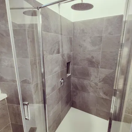 ゲストハウス Forum 4*